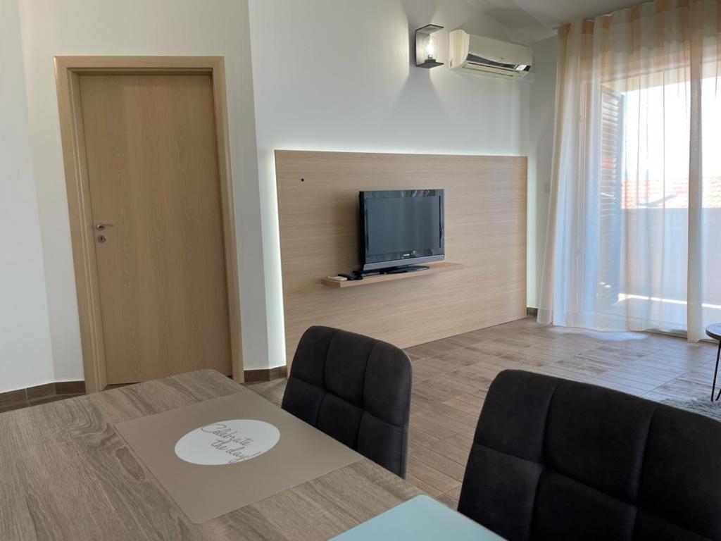 Apartments Vukovic Podstrana Habitación foto