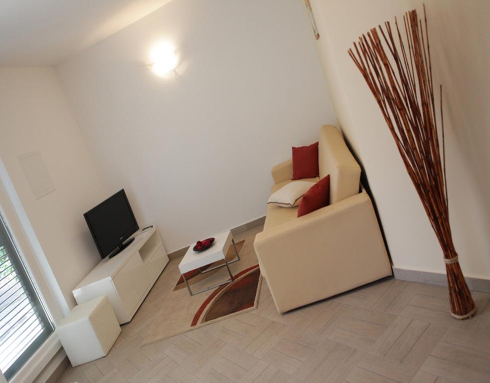 Apartments Vukovic Podstrana Exterior foto